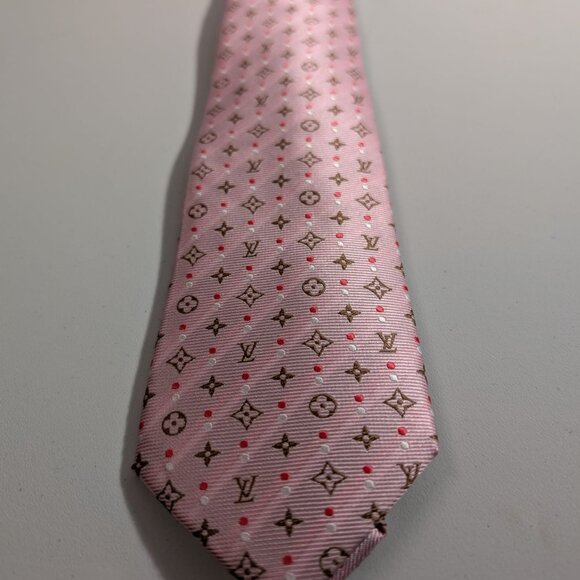 Louis Vuitton Tie Pink - Picture 3 of 3